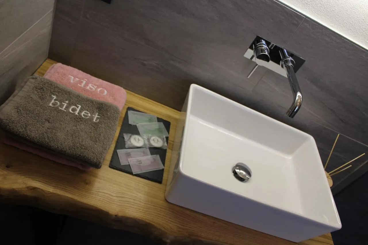 Bed & Breakfast B&B Sotto L'Alben Oltre il Colle