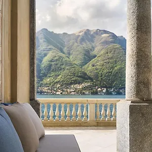 Làrio Aparthotel