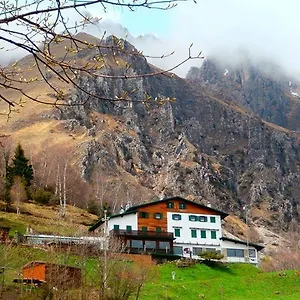 Rifugio Soldanella Hotel