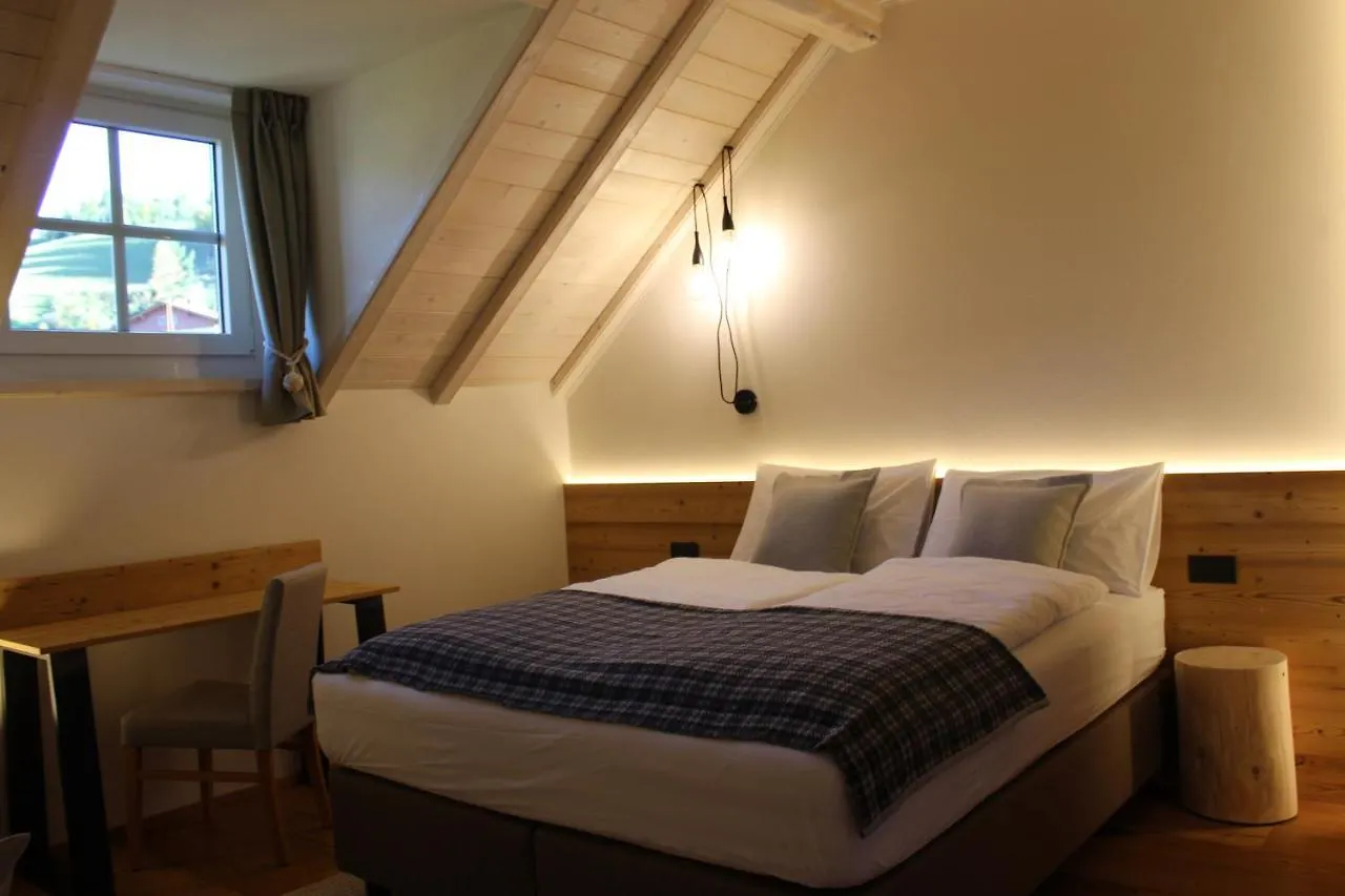 B&B Sotto L'Alben Oltre il Colle
