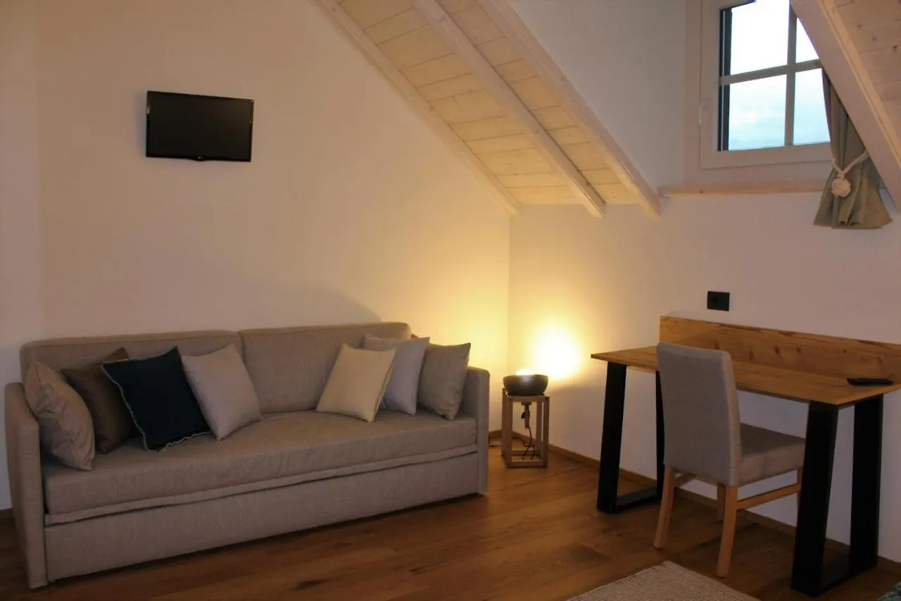B&B Sotto L'Alben Oltre il Colle Italy