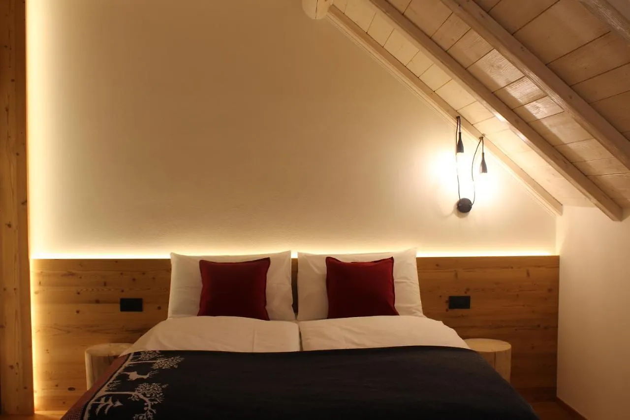 B&B Sotto L'Alben Oltre il Colle 0*,